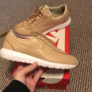 Nike Roshe Cortez Liberty Collection